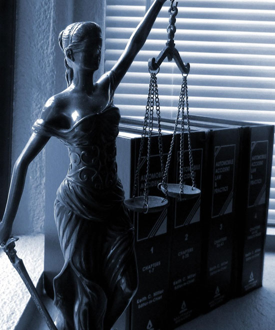 4.Board-level and C-suite legal strategy briefings